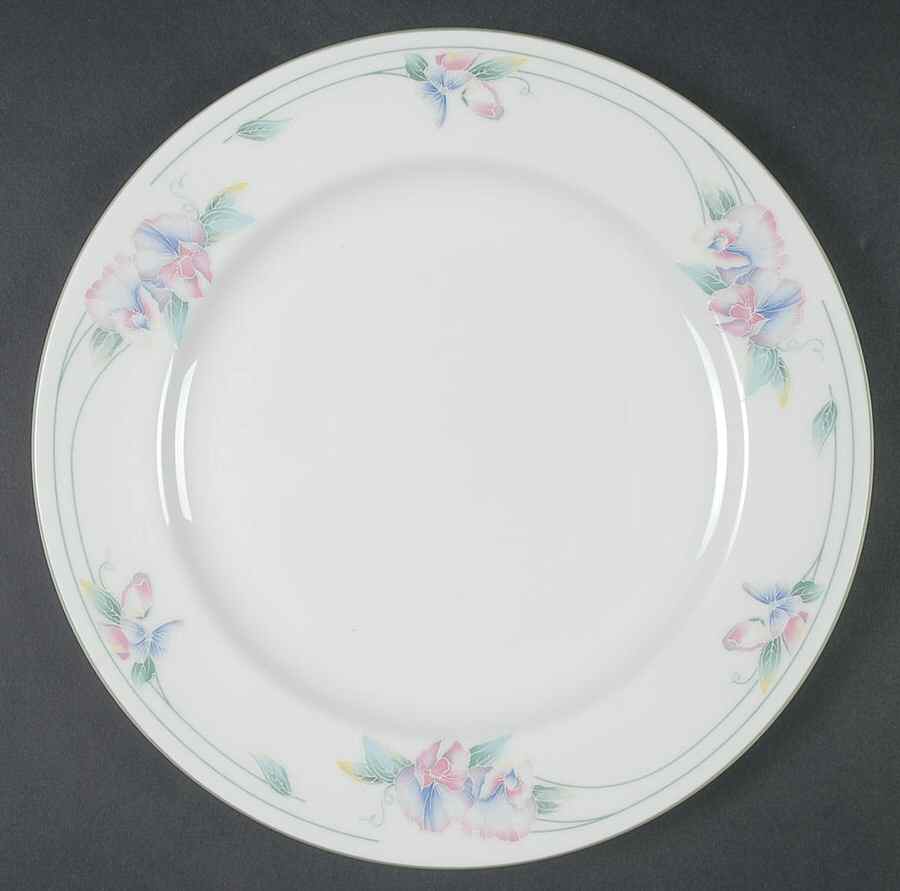 Little Sweetheart Luncheon Plate by John  Aynsley & Sons-1