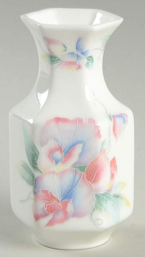 Little Sweetheart 3" Bud Vase by John  Aynsley & Sons-1
