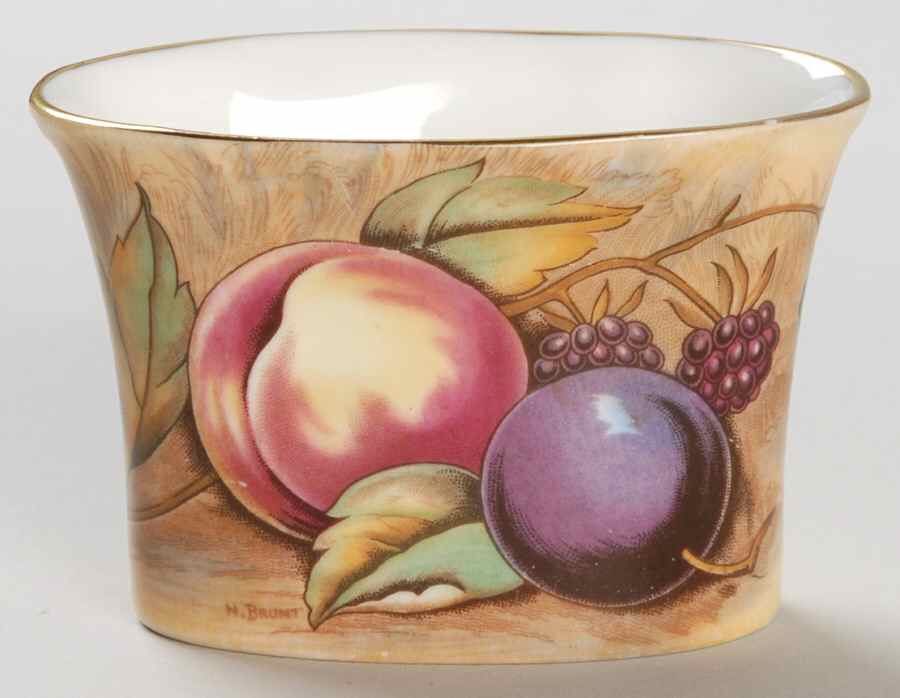 Orchard Gold Cigarette Holder by John  Aynsley & Sons-1