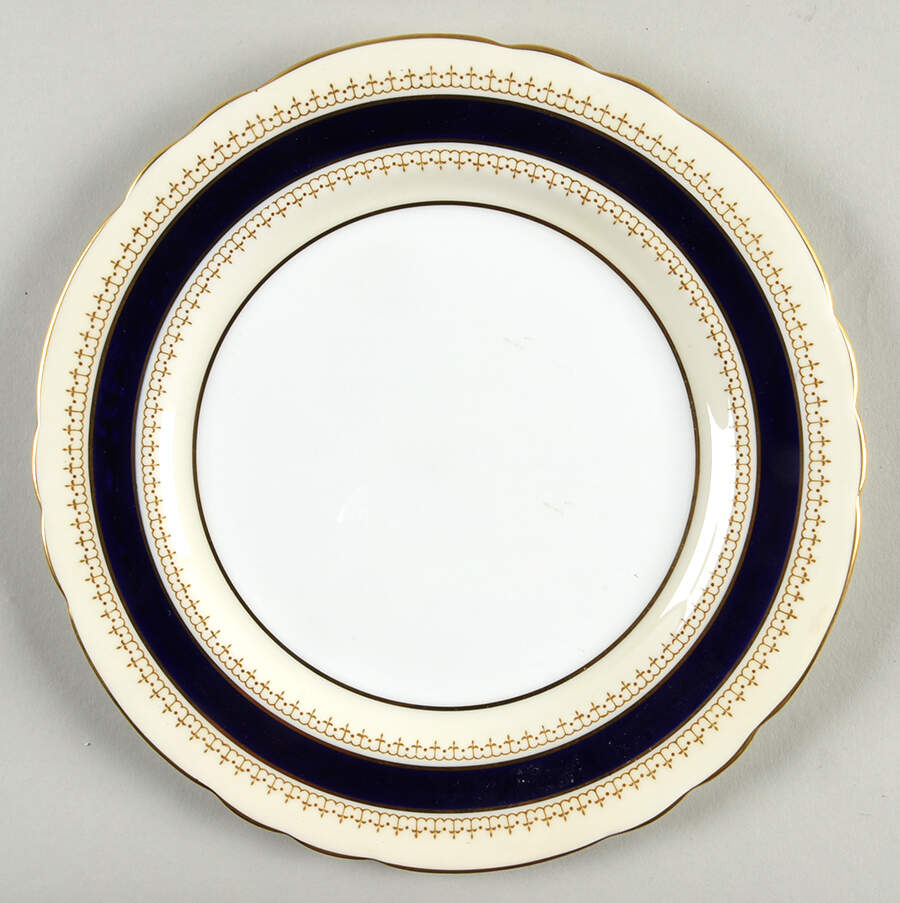 Pentland Luncheon Plate by John  Aynsley & Sons-1