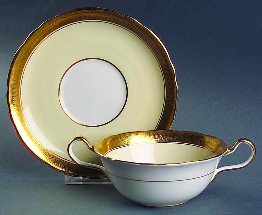 Sandringham (Scalloped) Flat Cream Soup Bowl & Saucer Set by John  Aynsley & Sons-1