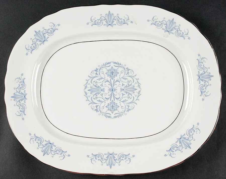 Venetian (Scalloped) 15" Oval Serving Platter by John  Aynsley & Sons-1