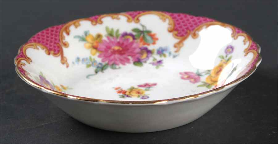 Wilton Pink Red (Scalloped) Fruit/Dessert (Sauce) Bowl by John  Aynsley & Sons-1