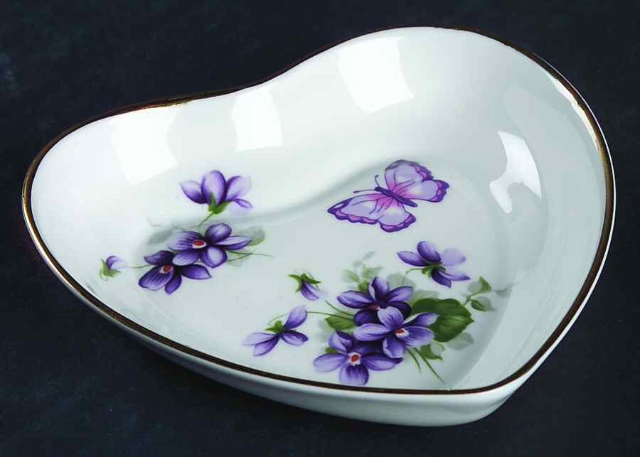 Wild Violets Heart Shaped Dish by John  Aynsley & Sons-1