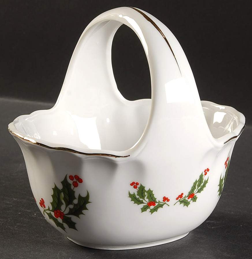 Christmas Holly (Porcelain) Small Basket by All the Trimmings-1