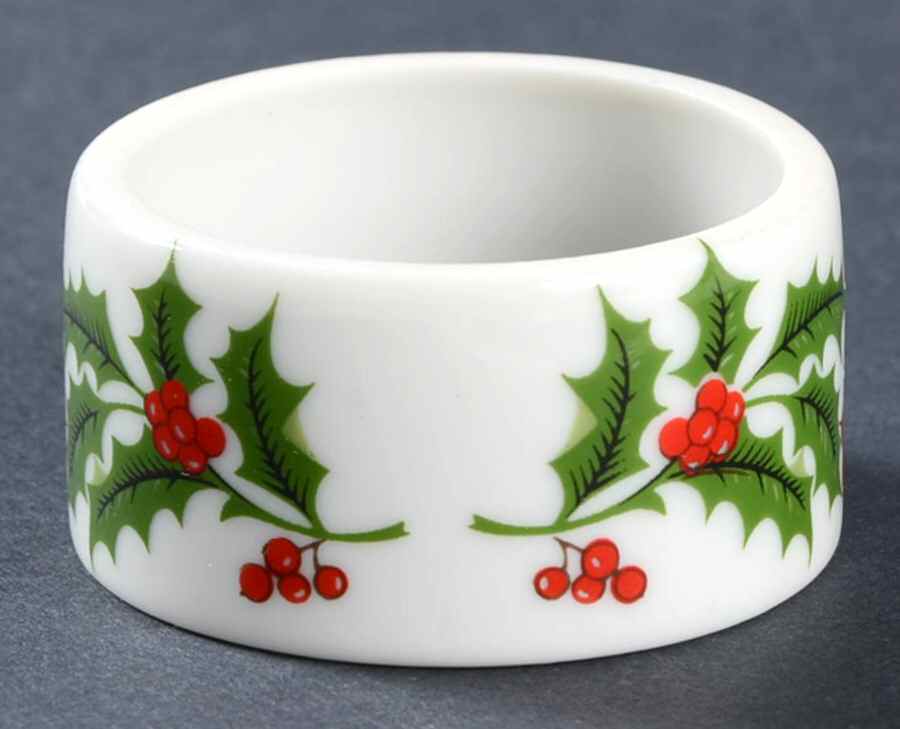 Christmas Holly (Porcelain) Napkin Ring by All the Trimmings-1