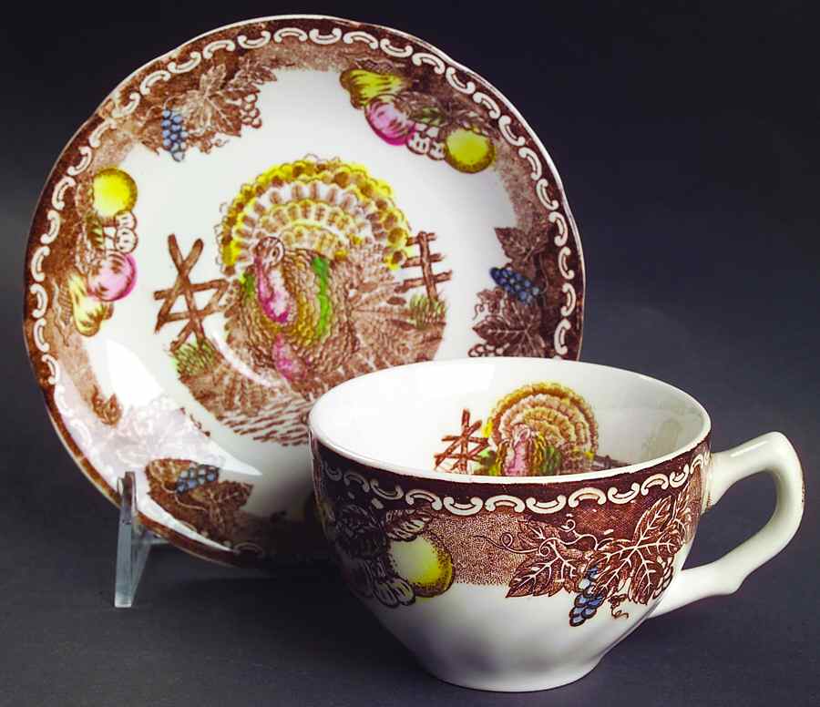King Tom Flat Cup & Saucer Set by Japan-1