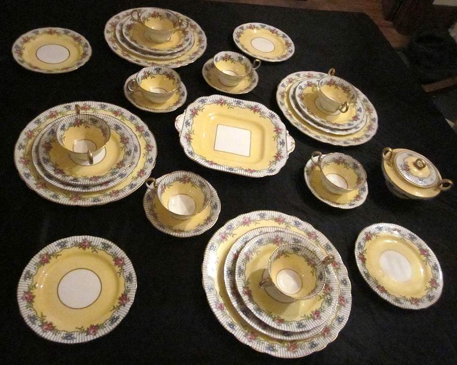 A4252 Footed Cup & Saucer Set by John  Aynsley & Sons-1