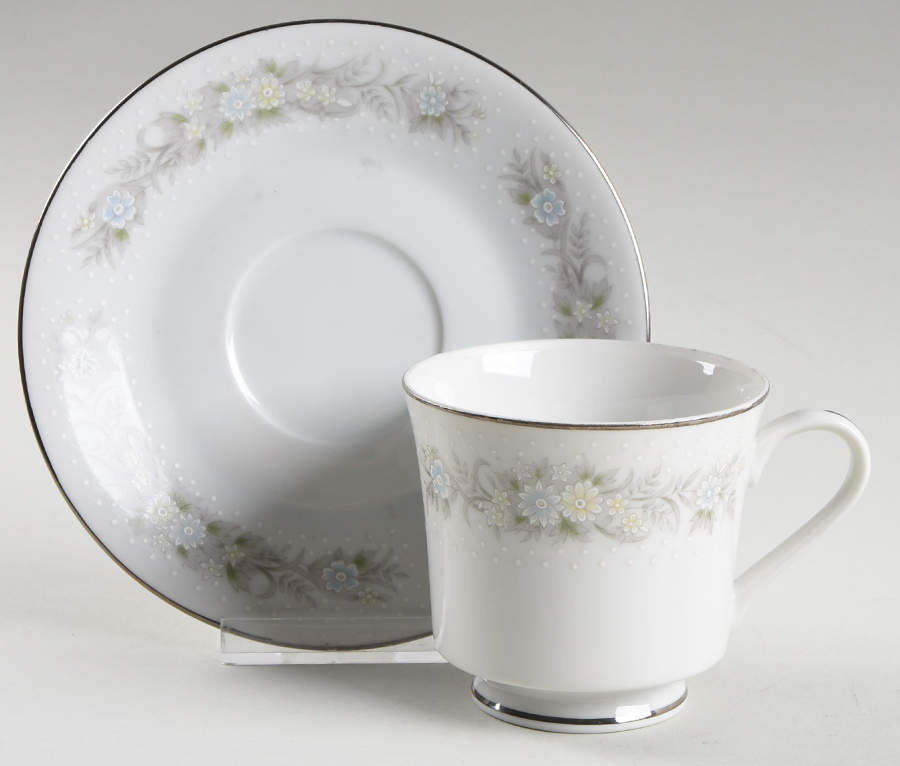 La Petite Fleur Footed Cup & Saucer Set by Ambiance-1