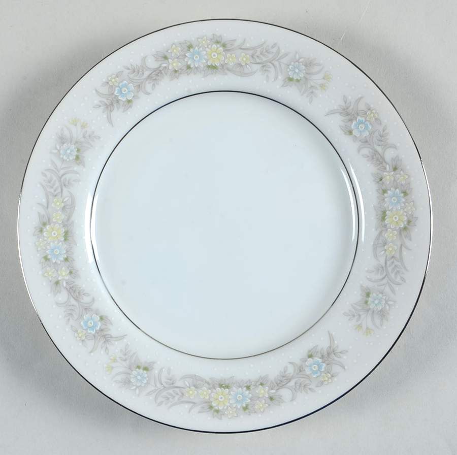 La Petite Fleur Salad Plate by Ambiance-1
