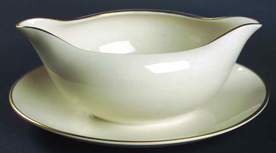 Royal Gold Gravy Boat with Attached Underplate by Aristocraft-1