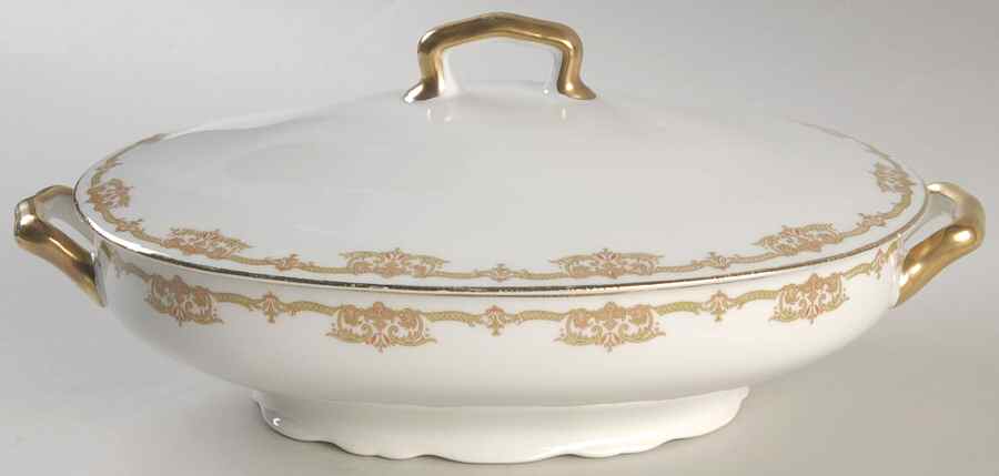 AHR250 Oval Covered Vegetable by Charles Ahrenfeldt-1
