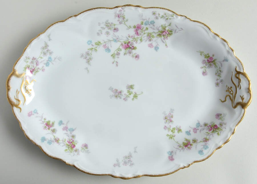 AHR256 13" Oval Serving Platter by Charles Ahrenfeldt-1
