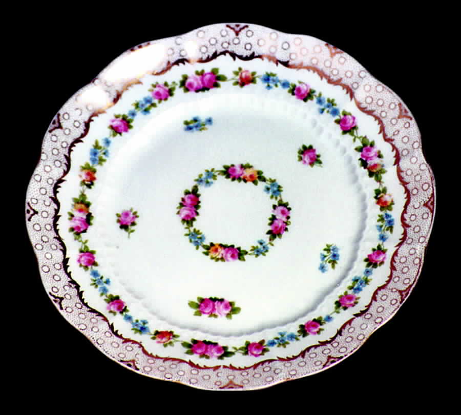 AHR257 Dinner Plate by Charles Ahrenfeldt-1