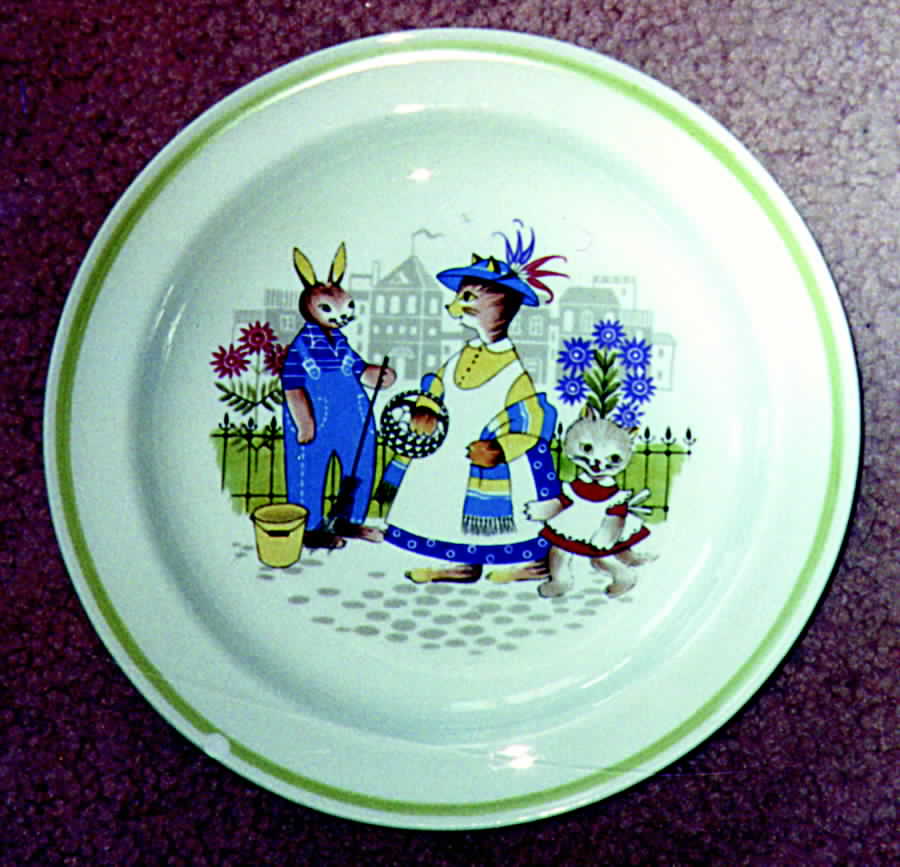 ARA44 Rim Soup Bowl by Arabia of Finland-1