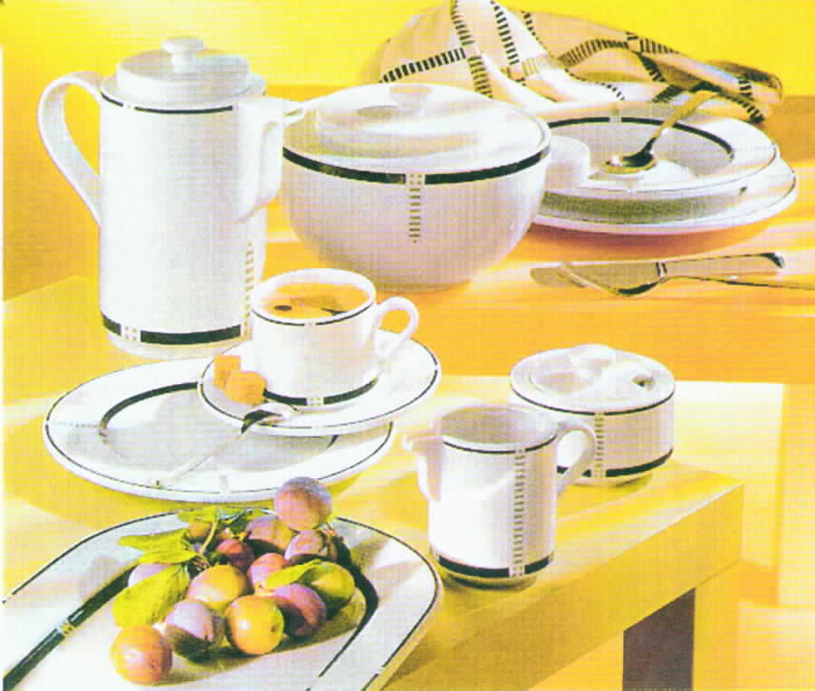 Metropolitan Dinner Plate by Arzberg-1