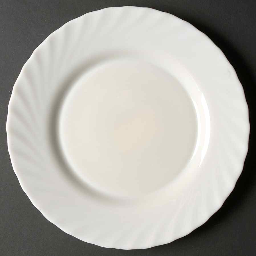 Trianon Ivory Dinner Plate by Arcopal-1
