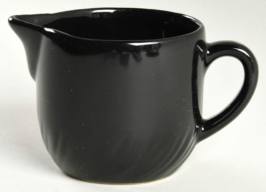 Black Creamer by Alacarte-1