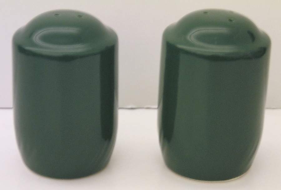 Hunter Green Salt & Pepper Set by Alacarte-1