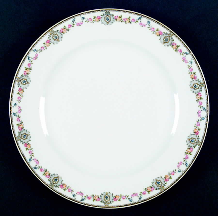 AHR277 Dinner Plate by Charles Ahrenfeldt-1