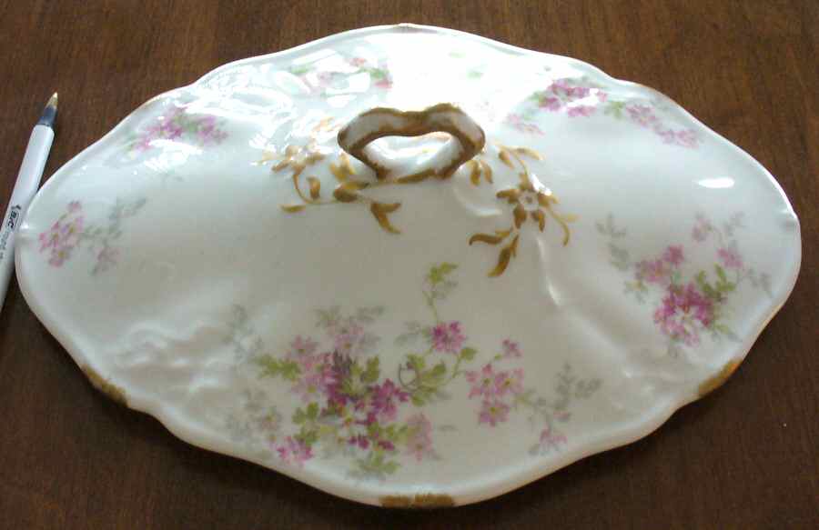 4275 Lid for Oval Vegetable by Charles Ahrenfeldt-1