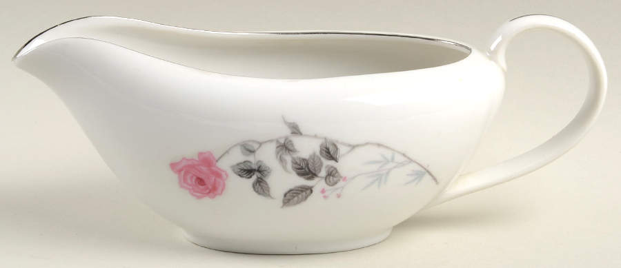 ART16 Gravy Boat by Arita-1