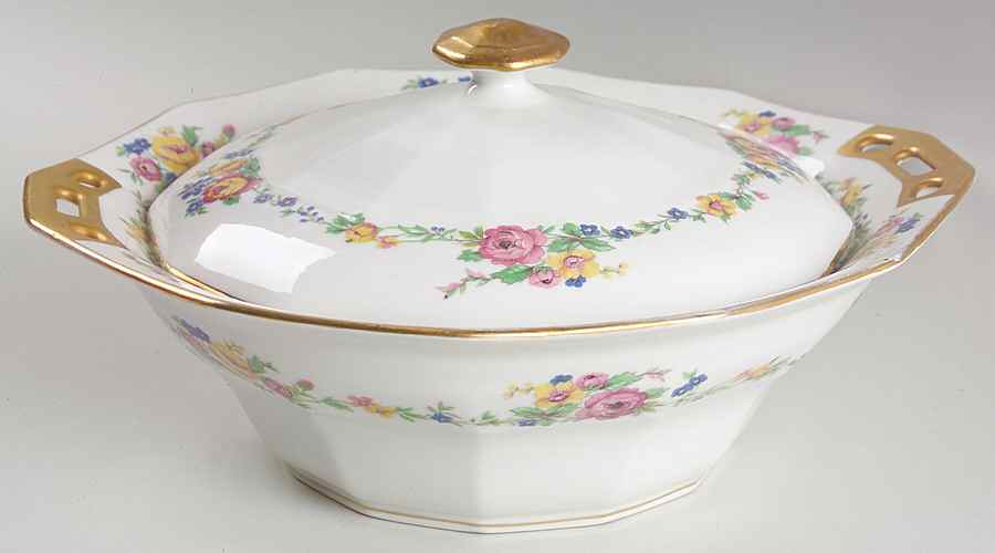 AHR292 Round Covered Vegetable by Charles Ahrenfeldt-1