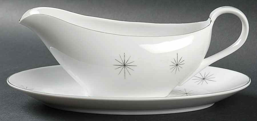 ART19 Gravy Boat & Underplate/Relish by Arita-1