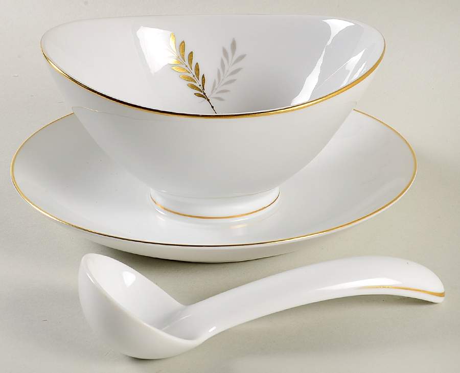 Duet Gravy Boat with Attached Underplate by ACI-1