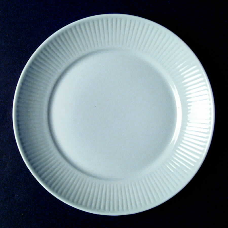 ARA63 Salad Plate by Arabia of Finland-1