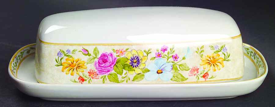Floral Daze 1/4 Lb Covered Butter by American Atelier-1