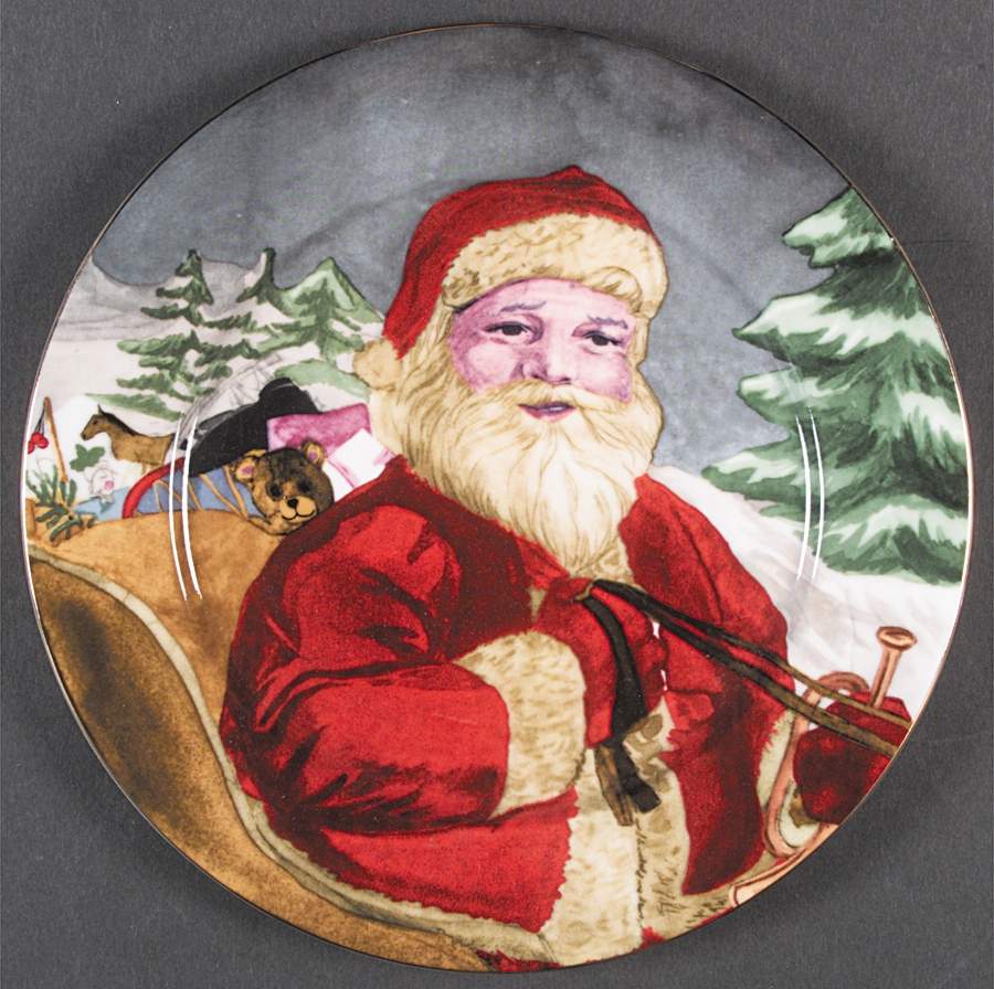 Santa Accent Dinner Plate by American Atelier-1