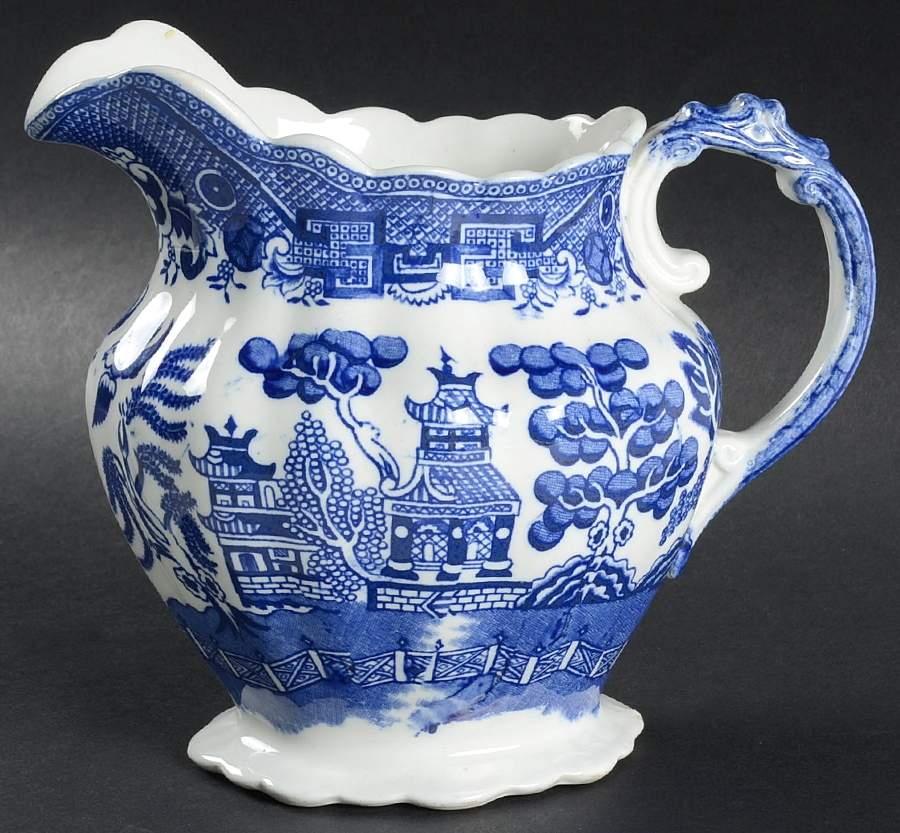 Willow Blue (Scalloped) 28 Oz Pitcher by Allerton's-1