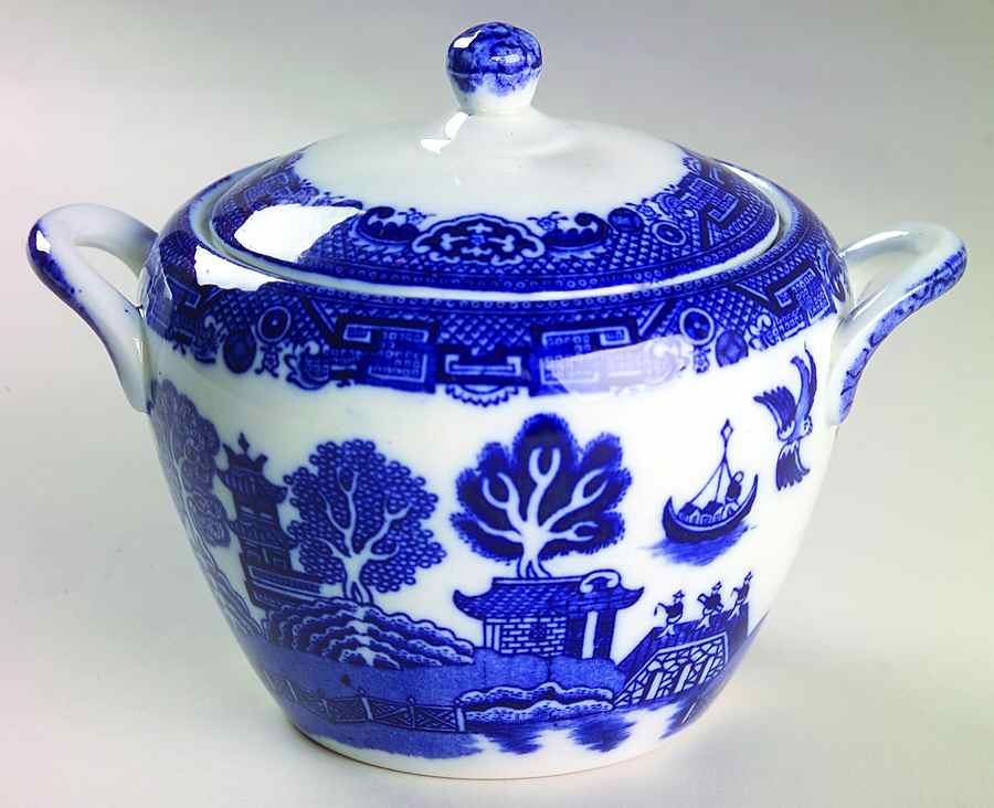 Willow Blue (Scalloped) Sugar Bowl & Lid by Allerton's-1