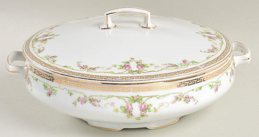 8607 Round Covered Vegetable by Altrohlau-1