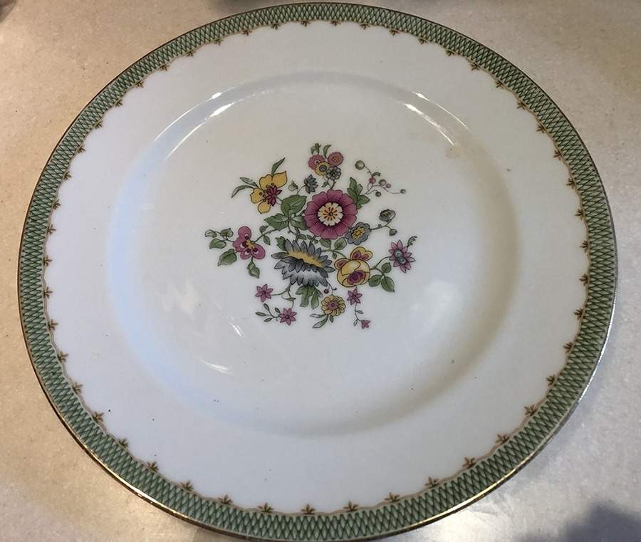 AHR314 Dinner Plate by Charles Ahrenfeldt-1