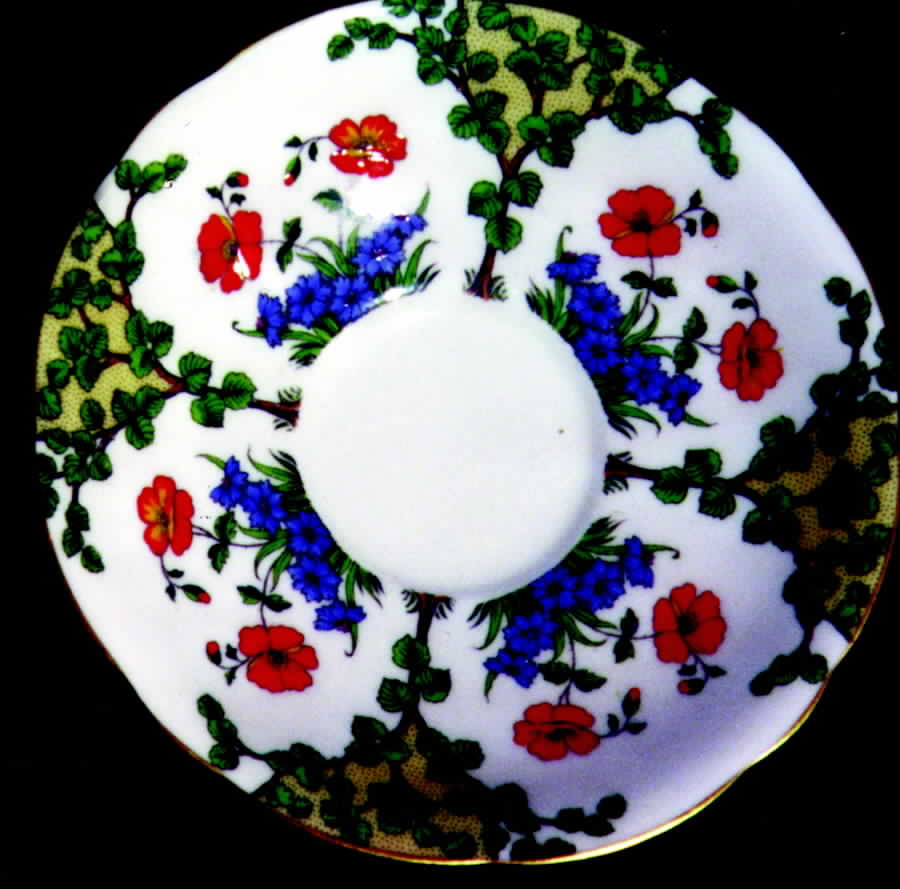 B601 Saucer by John  Aynsley & Sons-1