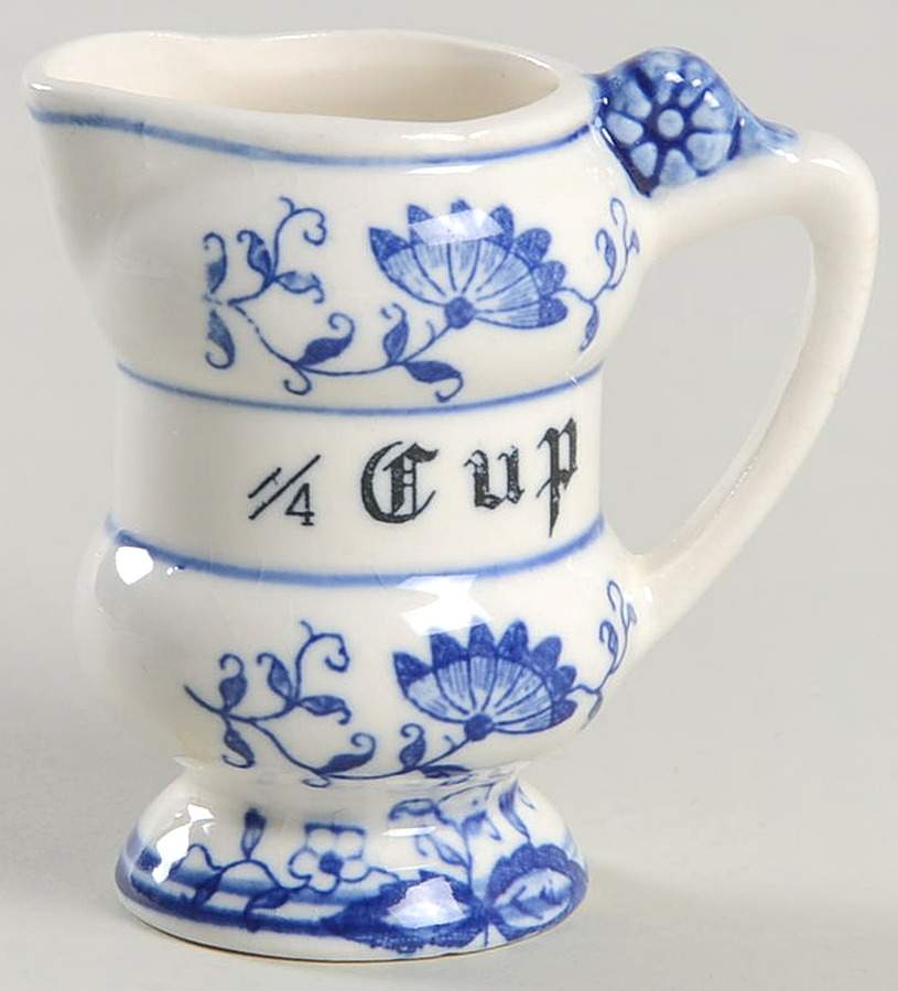 Blue Onion 1/4 Cup Measuring Cup with Spout by Arnart-1