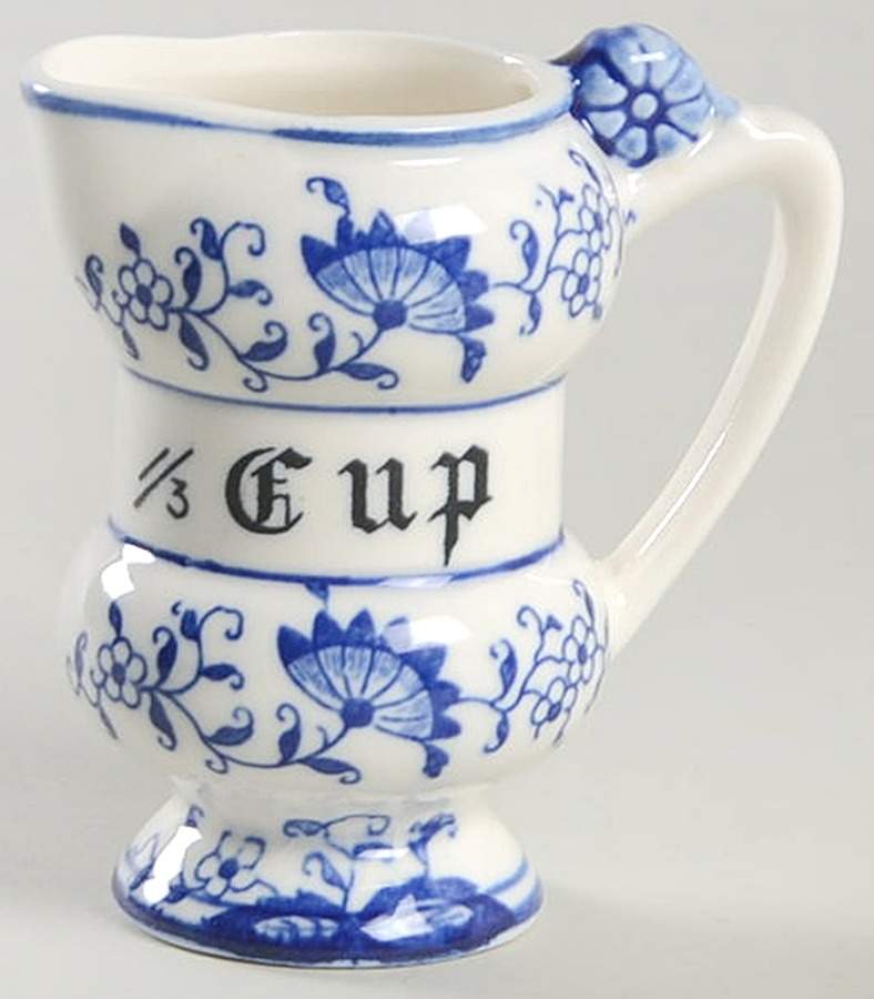 Blue Onion 1/3 Cup Measuring Cup with Spout by Arnart-1