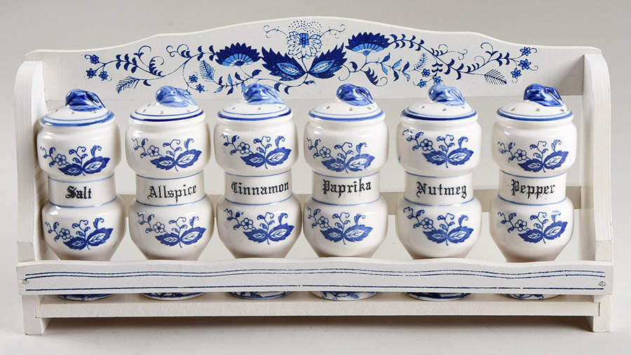 Blue Onion Spice Shaker Set & Wood Rack by Arnart-1