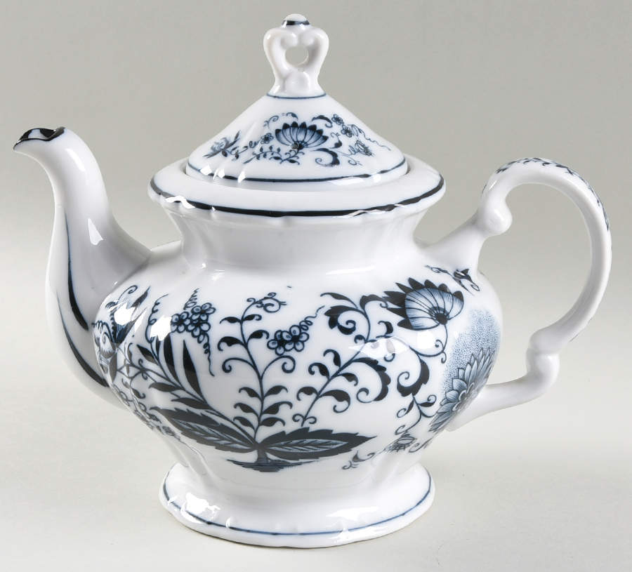 Blue Onion Teapot & Lid by Arnart-1