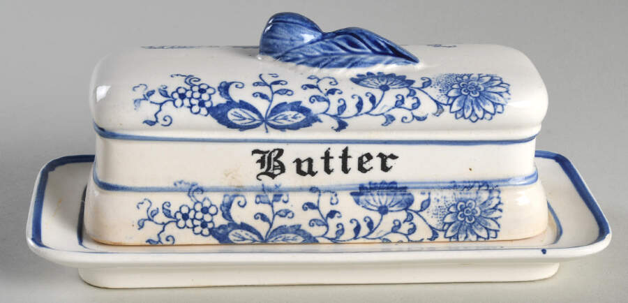 Blue Onion 1/4 Lb Covered Butter by Arnart-1