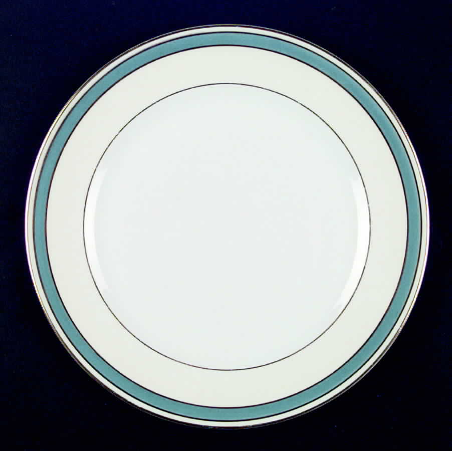 AHR317 Dinner Plate by Charles Ahrenfeldt-1