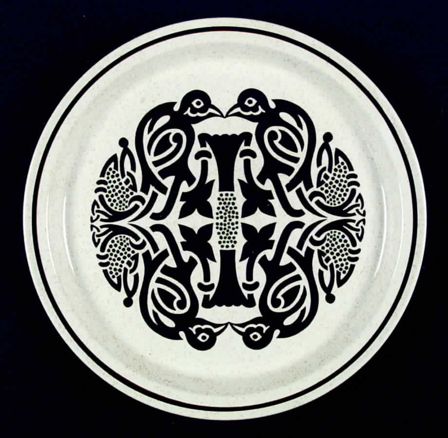 ARK15 Dinner Plate by Arklow-1