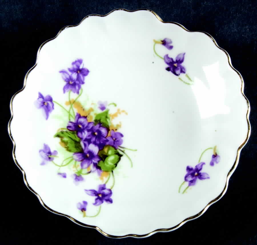 ADD27 Round Sweet Meat Dish by Adderley-1