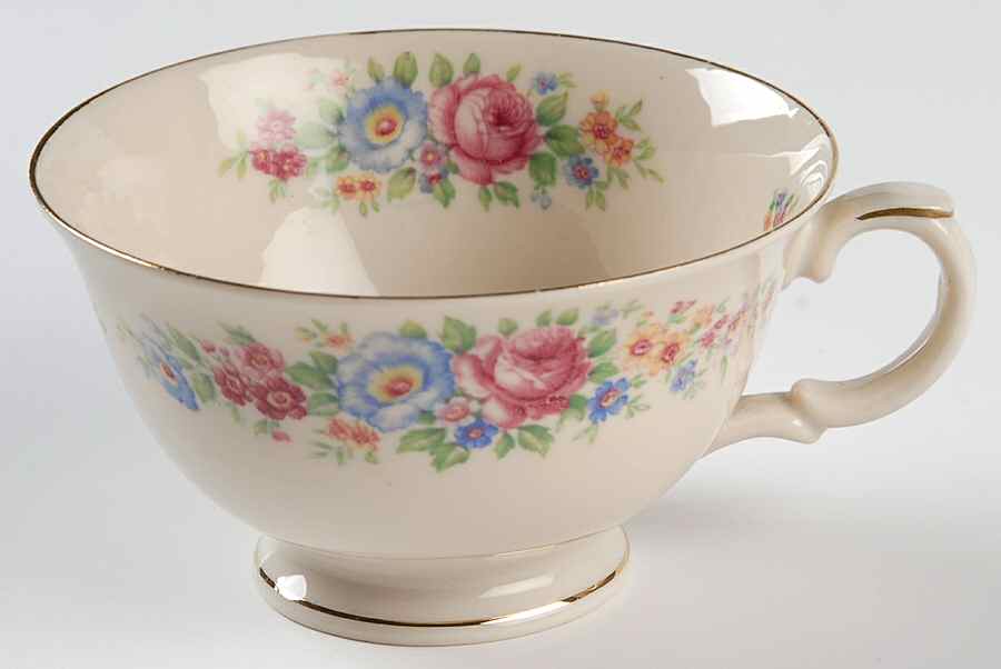 ARA64 Footed Cup by Arabia of Finland-1