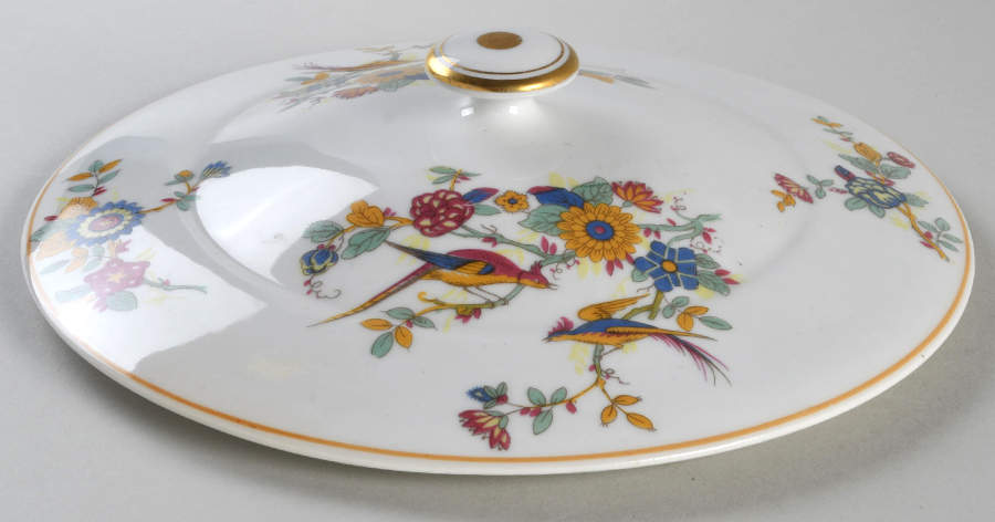 AHR336 Lid for Round Vegetable by Charles Ahrenfeldt-1