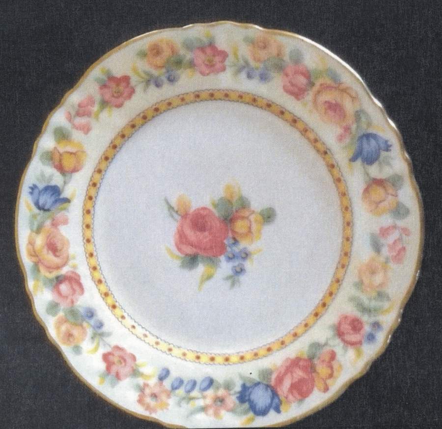 AHR340 Salad Plate by Charles Ahrenfeldt-1