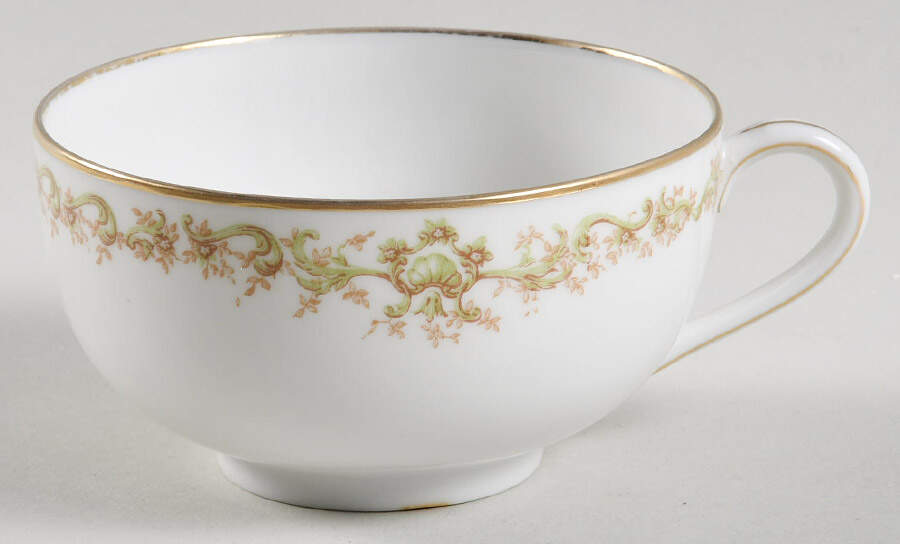 AHR345 Flat Cup by Charles Ahrenfeldt-1