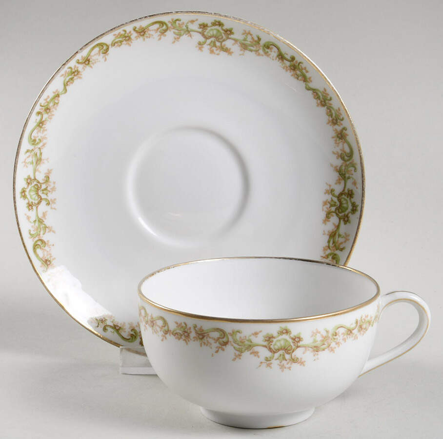 AHR345 Flat Cup & Saucer Set by Charles Ahrenfeldt-1